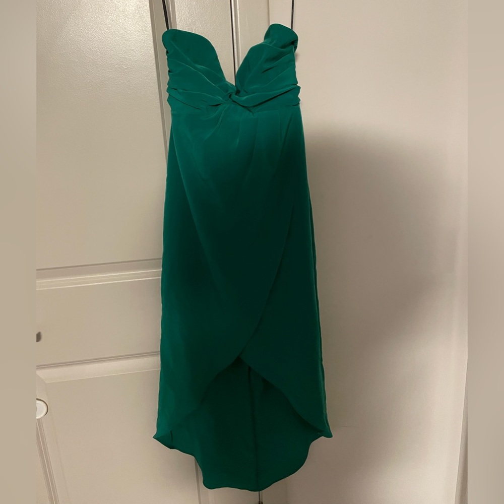 Green strapless dress
